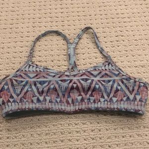 Size 12 ivivva sports bra